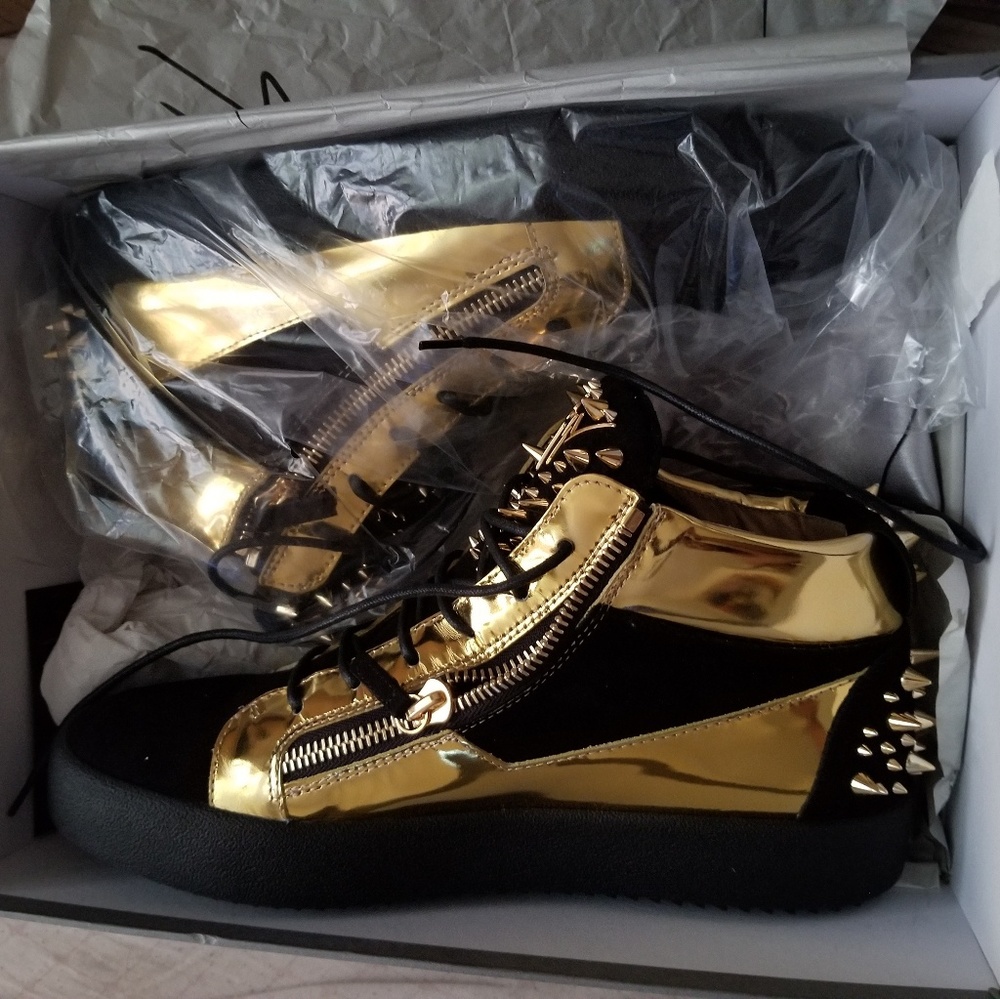 Guissepe zannoti gold studded sneakers